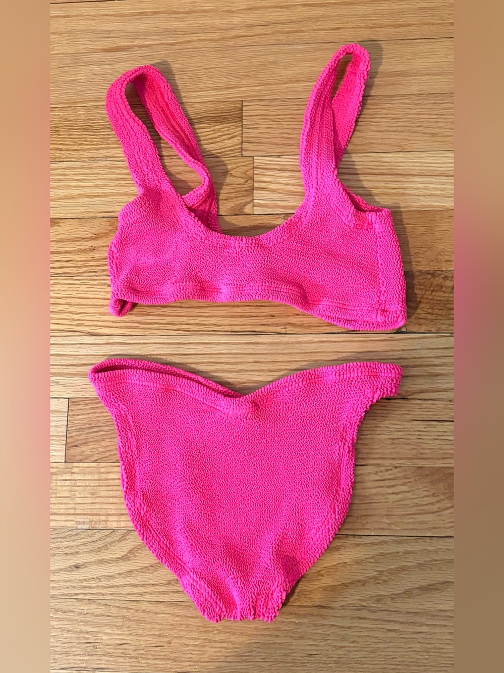 Hunza G Juno twist bikini neon pink - Picture 7 of 11